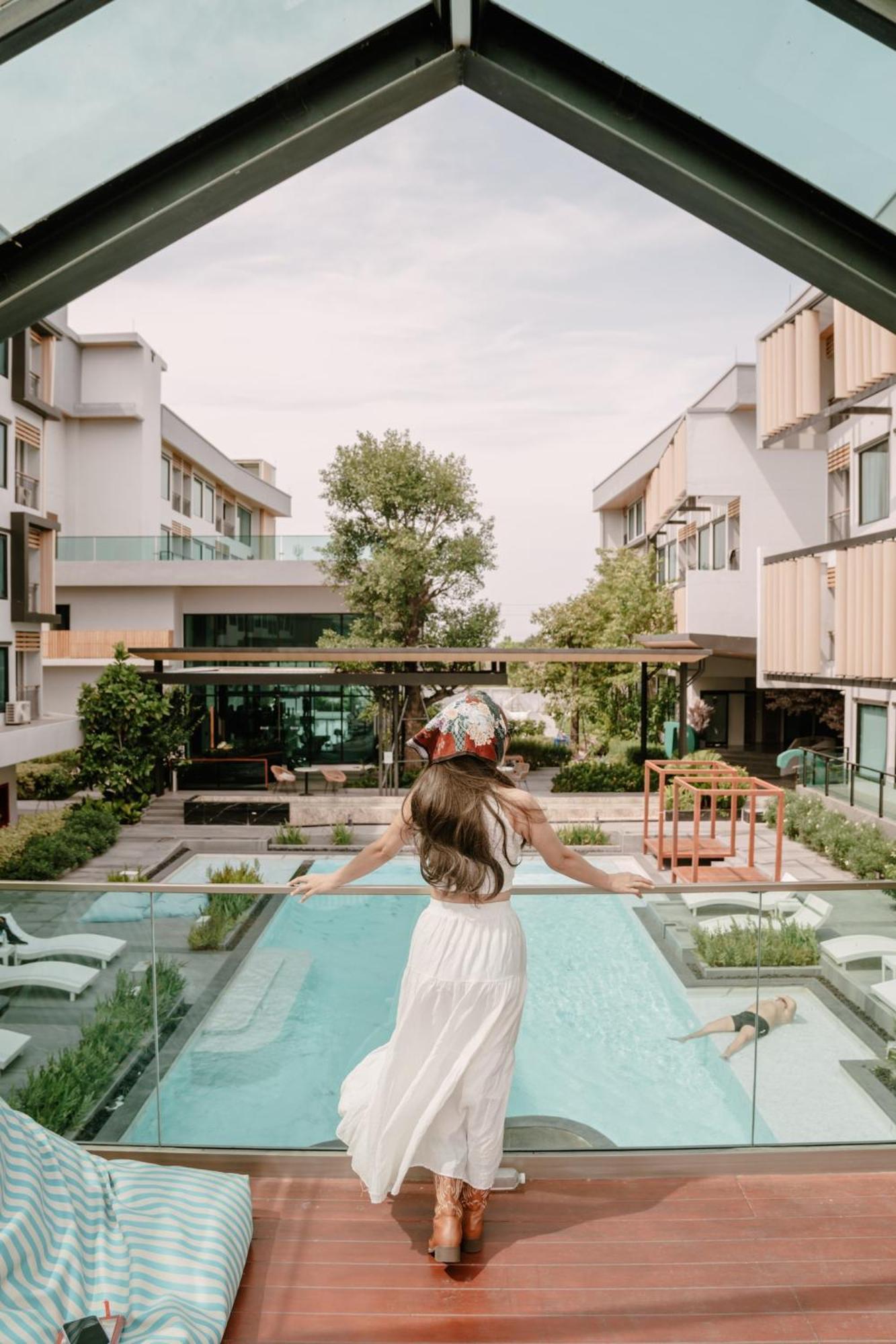 Crystal Srivaree Suvarnabhumi Hotel Ban Khlong Bang Krathiam Exterior foto